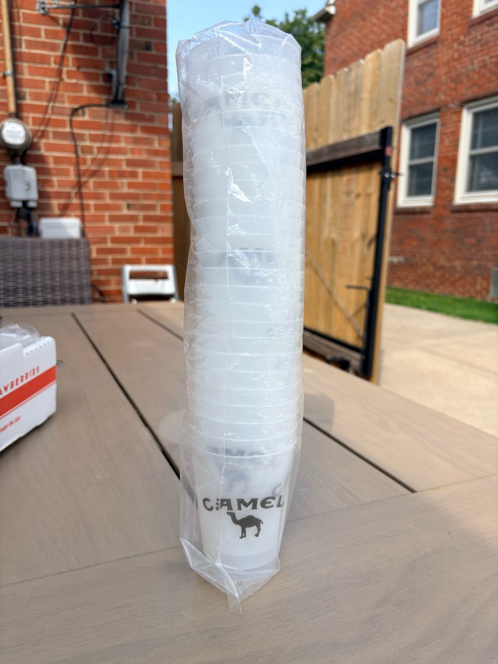 Camel Plastic Cups - lot of 25 new vintage